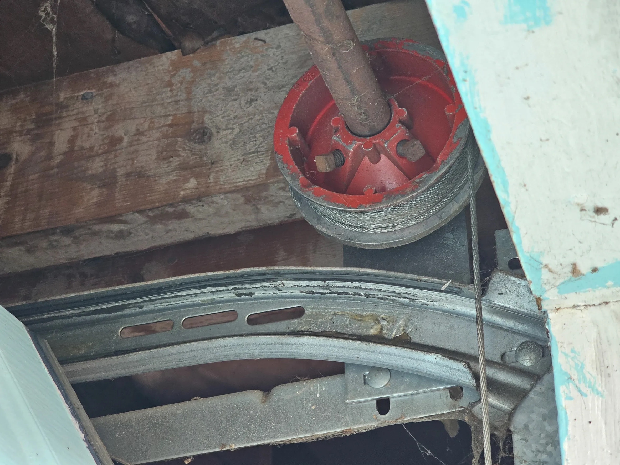 Garage door cable repair
